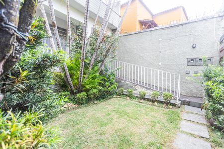 Casa à venda com 600m², 7 quartos e 2 vagasJardim/Entrada 