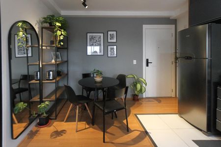Apartamento para alugar com 32m², 1 quarto e sem vaga Apartamento para alugar com 32m², 1 quarto e sem vagaSala de Jantar