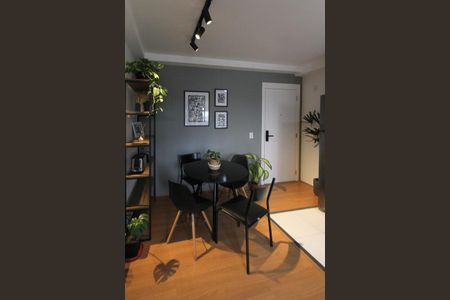 Apartamento para alugar com 32m², 1 quarto e sem vaga Apartamento para alugar com 32m², 1 quarto e sem vagaSala de Jantar