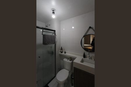 Apartamento para alugar com 32m², 1 quarto e sem vaga Apartamento para alugar com 32m², 1 quarto e sem vagaBanheiro da Suíte