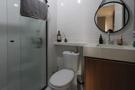 Apartamento para alugar com 32m², 1 quarto e sem vaga Apartamento para alugar com 32m², 1 quarto e sem vagaBanheiro da Suíte