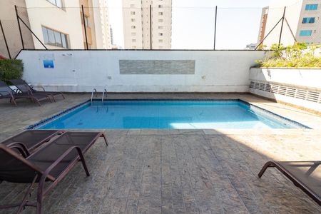 Apartamento à venda com 96m², 3 quartos e 2 vagasÁrea comum - Piscina