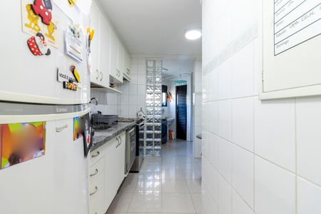 Apartamento à venda com 96m², 3 quartos e 2 vagasCozinha