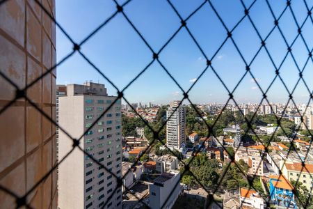 Apartamento à venda com 96m², 3 quartos e 2 vagasQuarto 1 - Vista