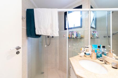 Apartamento à venda com 96m², 3 quartos e 2 vagasBanheiro da Suíte