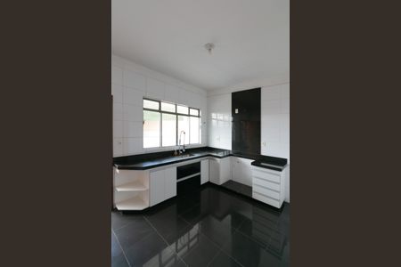 Apartamento à venda com 157m², 3 quartos e 1 vaga Apartamento à venda com 157m², 3 quartos e 1 vagaCozinha