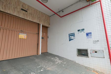 Apartamento à venda com 157m², 3 quartos e 1 vaga Apartamento à venda com 157m², 3 quartos e 1 vagaPlaquinha