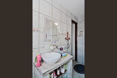 Casa à venda com 100m², 6 quartos e 2 vagasCasa 2 - banheiro da suíte 1