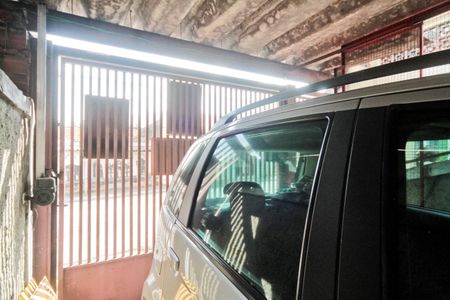 Casa à venda com 100m², 6 quartos e 2 vagasÁrea externa