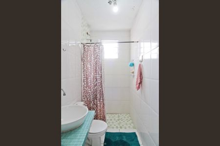 Casa à venda com 100m², 6 quartos e 2 vagasCasa 2 - banheiro da suíte 2