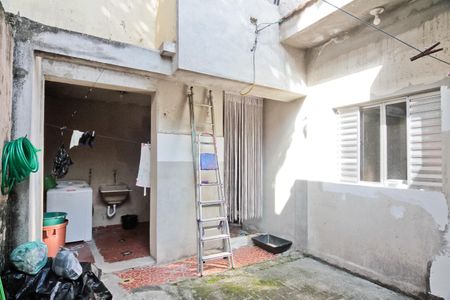 Casa à venda com 100m², 6 quartos e 2 vagasÁrea de Serviço