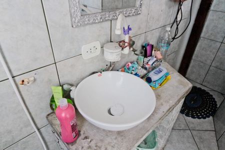 Casa à venda com 100m², 6 quartos e 2 vagasCasa 2 - banheiro da suíte 1