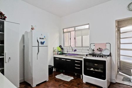 Casa à venda com 100m², 6 quartos e 2 vagasCozinha