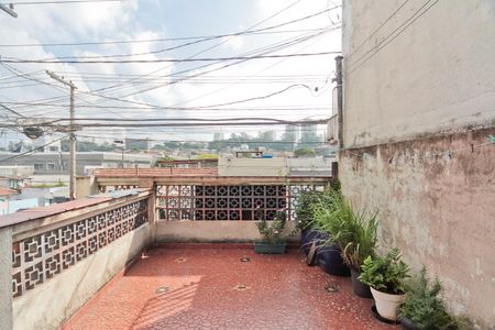 Casa à venda com 100m², 6 quartos e 2 vagasÁrea externa