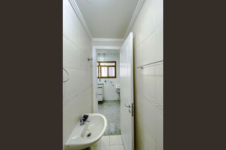 Apartamento para alugar com 170m², 4 quartos e 3 vagasBanheiro de serviço