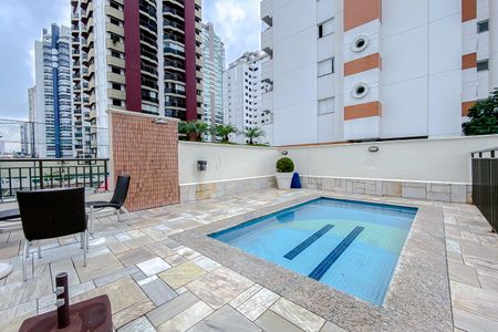 Apartamento para alugar com 170m², 4 quartos e 3 vagasÁrea comum - Piscina