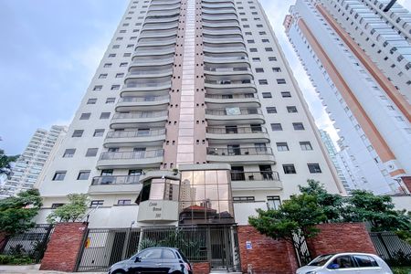 Apartamento para alugar com 170m², 4 quartos e 3 vagasFachada