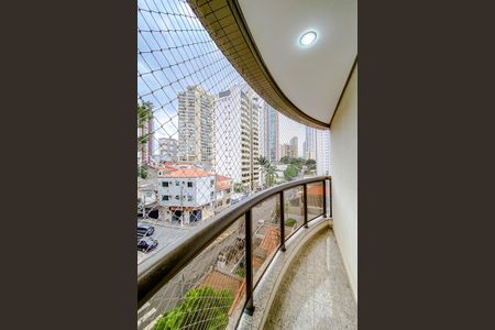 Apartamento para alugar com 170m², 4 quartos e 3 vagasVaranda da Suíte 2