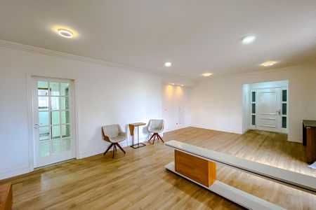 Apartamento para alugar com 170m², 4 quartos e 3 vagasSala