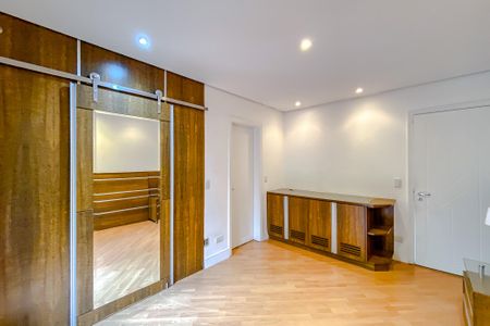 Apartamento para alugar com 170m², 4 quartos e 3 vagasSuíte 2