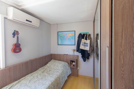 Apartamento à venda com 94m², 3 quartos e 2 vagas Apartamento à venda com 94m², 3 quartos e 2 vagasQuarto 2