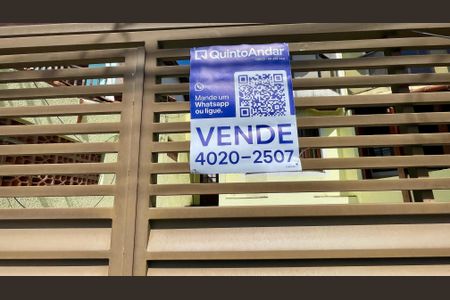 Casa à venda com 181m², 3 quartos e 2 vagasPlaca aproximada