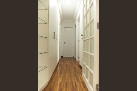 Apartamento à venda com 110m², 3 quartos e 3 vagasCorredor