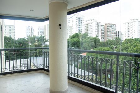 Apartamento à venda com 110m², 3 quartos e 3 vagasVista