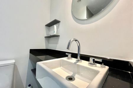 Studio à venda com 21m², 1 quarto e sem vaga Studio à venda com 21m², 1 quarto e sem vagaBanheiro