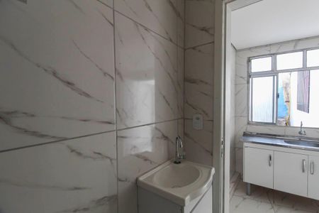 Casa para alugar com 60m², 2 quartos e sem vaga Casa para alugar com 60m², 2 quartos e sem vagaBanheiro