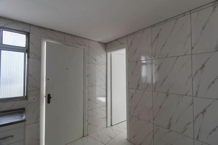 Casa para alugar com 60m², 2 quartos e sem vaga Casa para alugar com 60m², 2 quartos e sem vagaCozinha