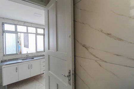 Casa para alugar com 60m², 2 quartos e sem vaga Casa para alugar com 60m², 2 quartos e sem vagaBanheiro