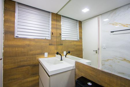 Apartamento à venda com 57m², 2 quartos e 1 vagaBanheiro da Suíte