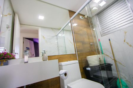 Apartamento à venda com 57m², 2 quartos e 1 vagaBanheiro social