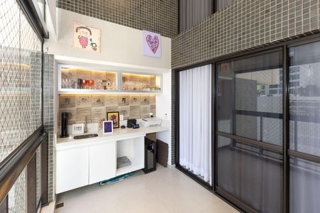 Apartamento à venda com 110m², 3 quartos e 2 vagasVaranda da Sala