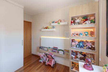 Apartamento à venda com 110m², 3 quartos e 2 vagasQuarto 2