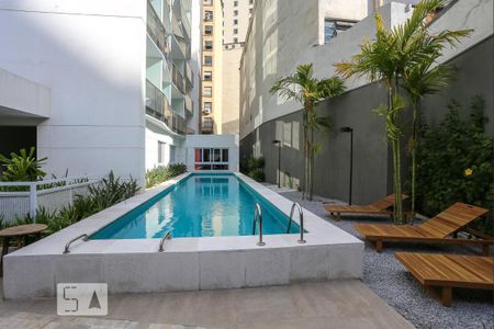 Studio à venda com 23m², 1 quarto e sem vagaÁrea comum - Piscina