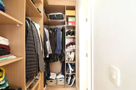 Apartamento à venda com 189m², 3 quartos e 2 vagasCloset da suíte