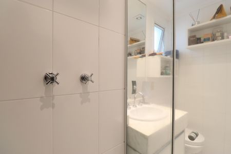 Apartamento à venda com 189m², 3 quartos e 2 vagasBanheiro da Suíte