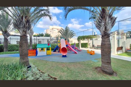 Apartamento à venda com 189m², 3 quartos e 2 vagasÁrea comum - Playground