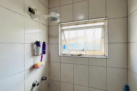 Casa à venda com 300m², 2 quartos e 2 vagasBanheiro