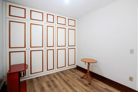 Apartamento à venda com 142m², 3 quartos e 2 vagasQuarto 3