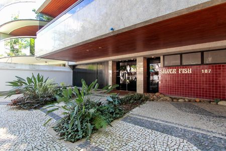 Apartamento à venda com 142m², 3 quartos e 2 vagasFachada