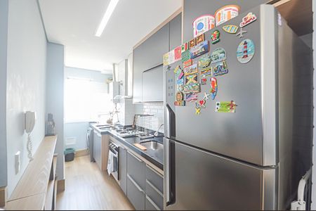 Apartamento à venda com 54m², 2 quartos e 1 vagaCozinha e Área de Serviço