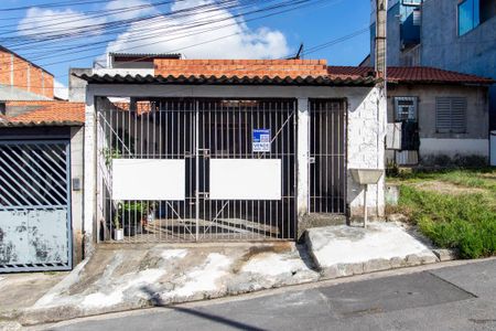 Casa para alugar com 200m², 2 quartos e 2 vagasFachada e placa