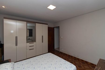 Casa para alugar com 200m², 2 quartos e 2 vagasQuarto 2