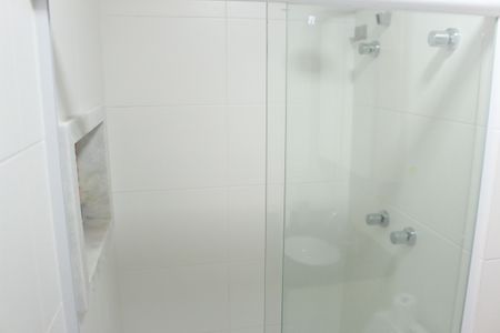 Apartamento para alugar com 70m², 2 quartos e 2 vagasBanheiro