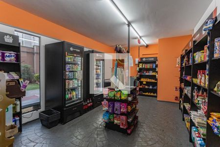 Apartamento à venda com 58m², 2 quartos e 1 vaga Apartamento à venda com 58m², 2 quartos e 1 vagaMercado