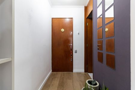 Apartamento à venda com 58m², 2 quartos e 1 vaga Apartamento à venda com 58m², 2 quartos e 1 vagaCorredor