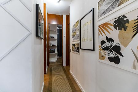 Apartamento à venda com 58m², 2 quartos e 1 vaga Apartamento à venda com 58m², 2 quartos e 1 vagaCorredor